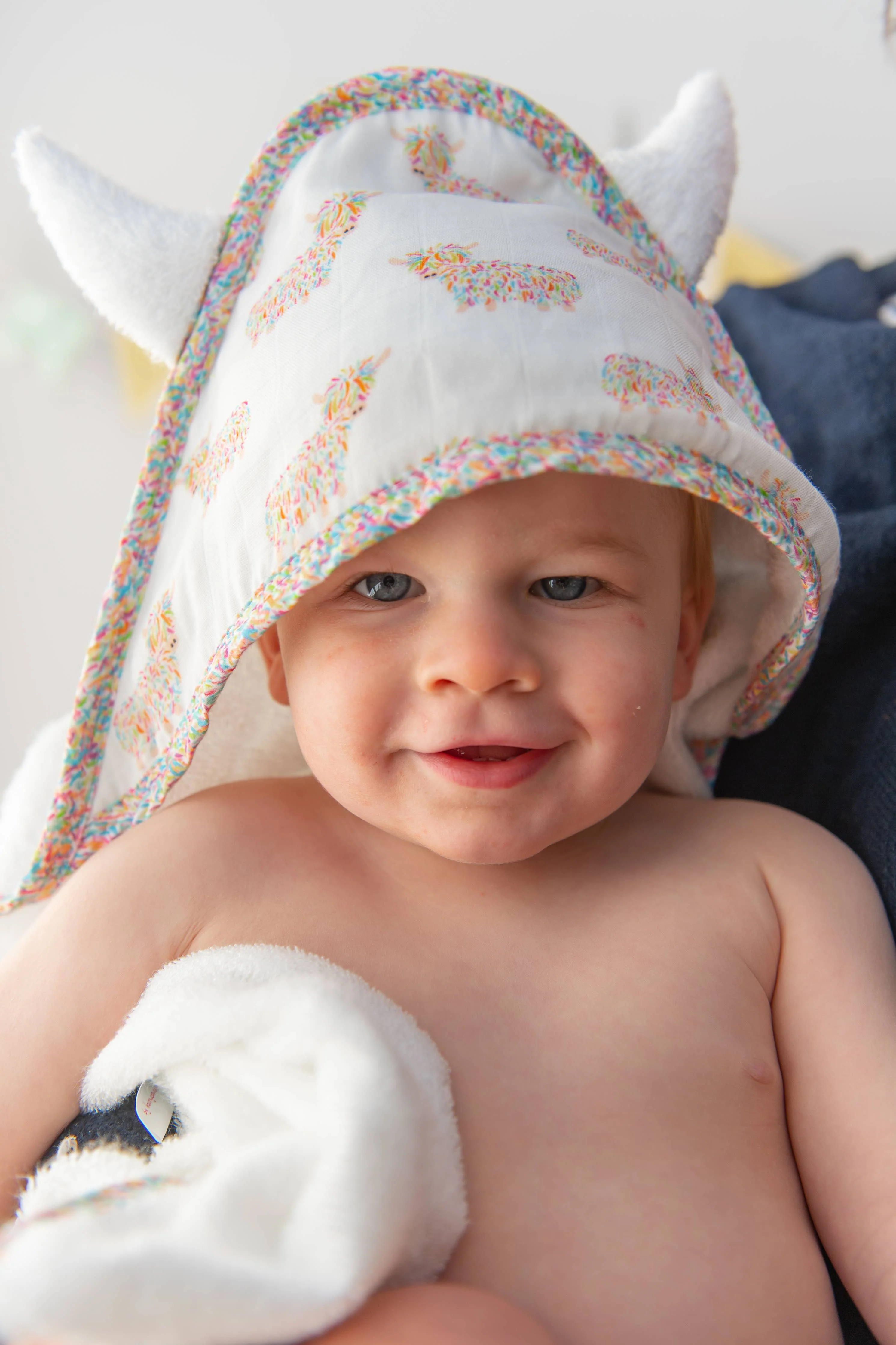 Hairy Coo - Baby Coo Towel - Highland Cow Hooded Baby & Child Towel - Image 2