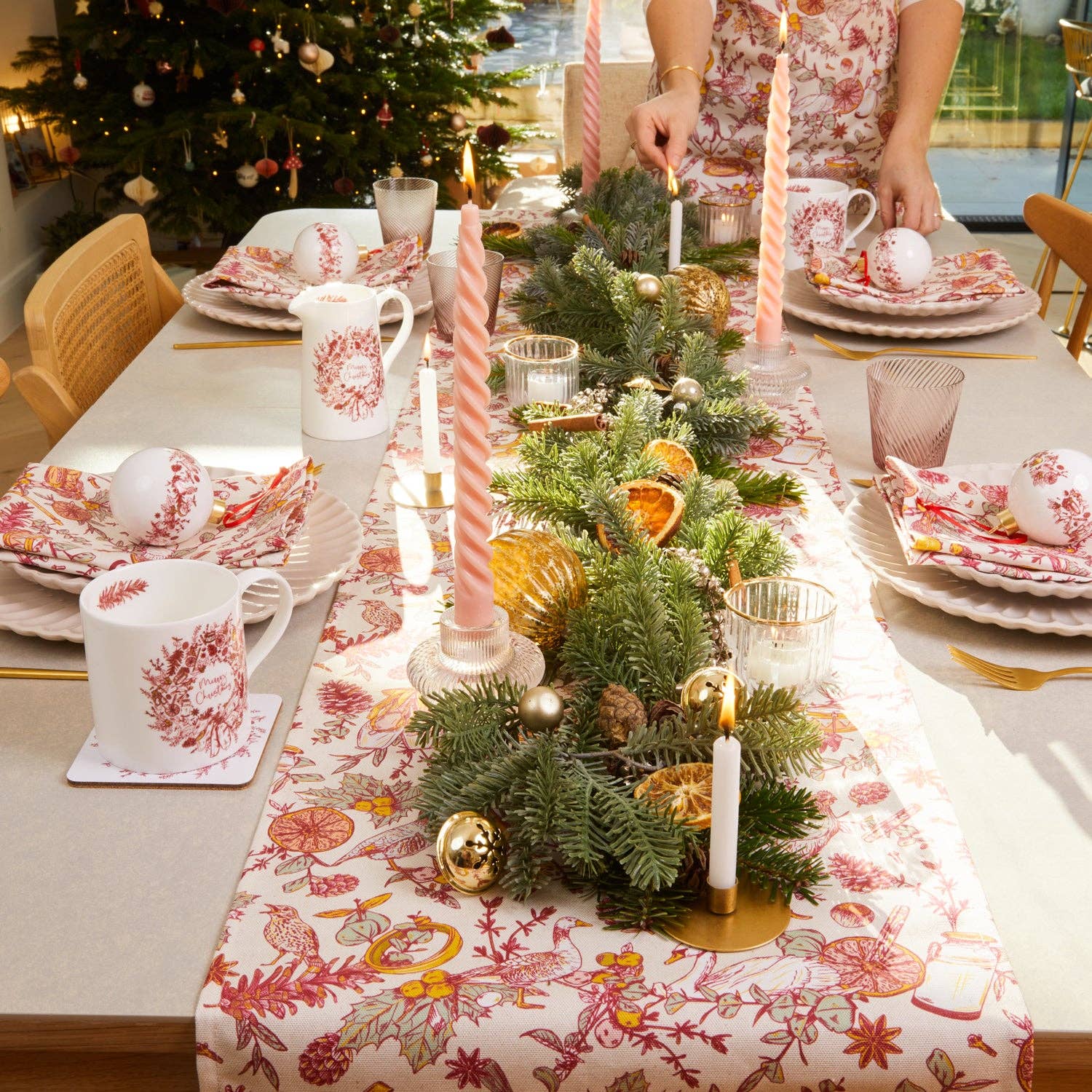 Victoria Eggs - Twelve Days of Christmas Apron - Image 3