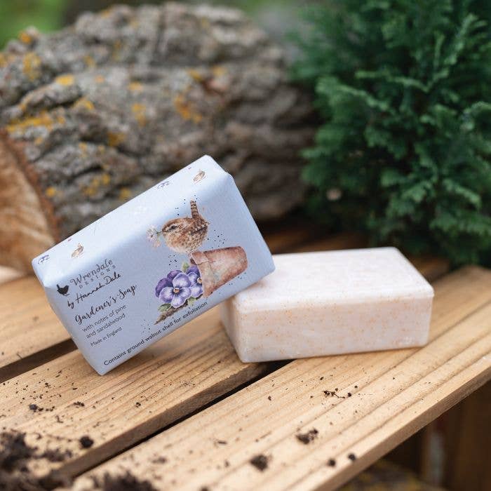 Wrendale Designs - Gardener's Soap - Pine & Sandalwood - Image 2